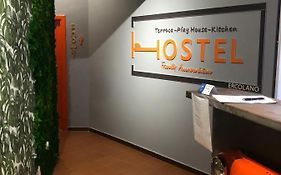 H Hostel Friendly Accommodation